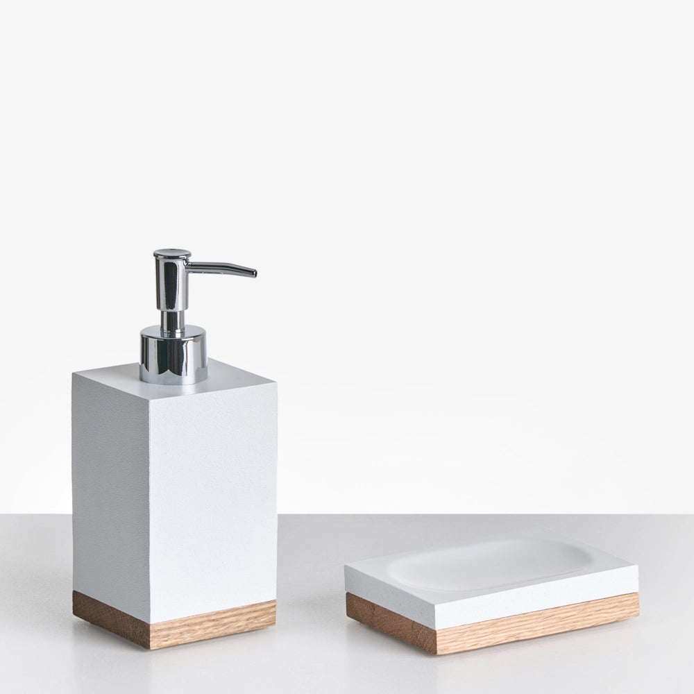 Set di 5 accessori da bagno con portasapone, dispenser, scopino, bicchiere e portaspazzolini bianco