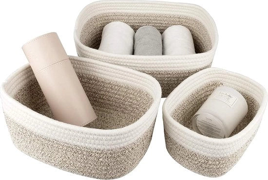 Opbergmanden di tessuto, contenitori multifunzionali da pile, 30,5 cm, set da 3 bianchi e sabbia. Contenitori di tessuto, contenitori multifunzionali da pile, 30,5 cm, set da 3 in bianco e sabbia.