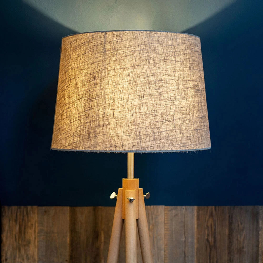 Maytoni lampada da terra contemporanea Calvin 1 luce E27 marrone metallo tessuto