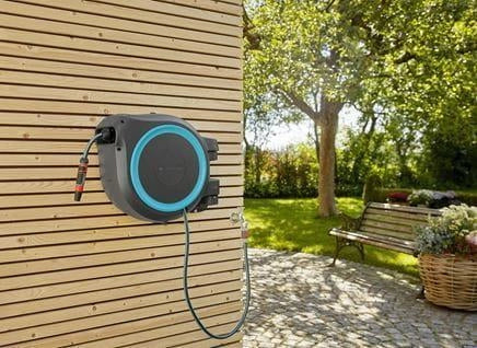 GARDENA 18630-20 RollUp XL Avvolgitubo a Parete 35 m Diametro 13 mm Rotazione 180° con Lancia e Raccordi colore Azzurro