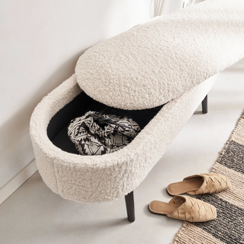 Cassapanca con rivestimento bouclé, ecrù