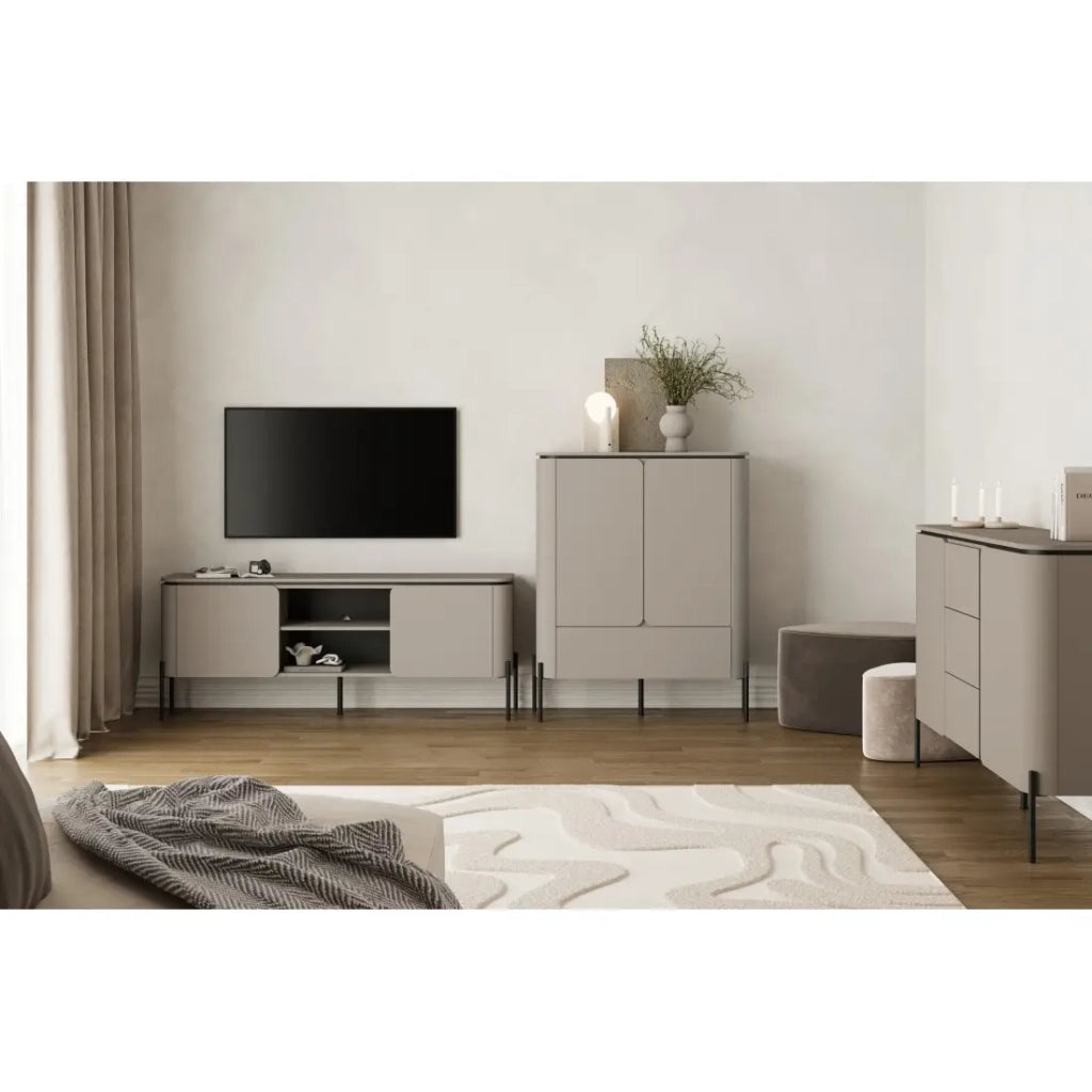 Mobile TV BELLA 2 porte – Finitura Congo opaco – Design arrotondato e piedi in metallo nero