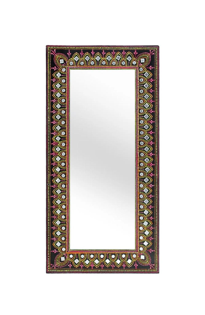 Specchio realizzato in MDF con orientamento orizzontale e verticale