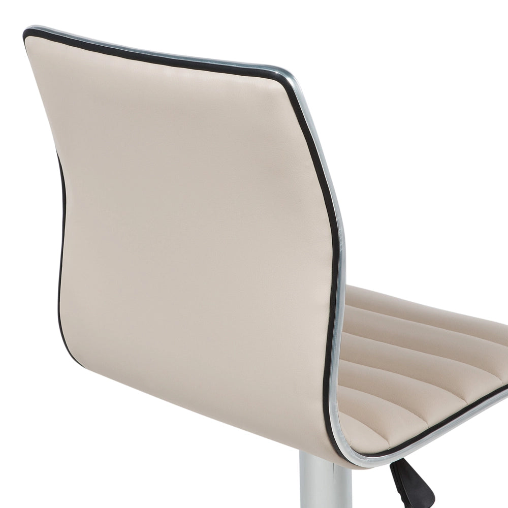 Set di 2 sedie da bar Sedile in ecopelle beige Struttura in argento Altezza del bancone Girevole regolabile in altezza