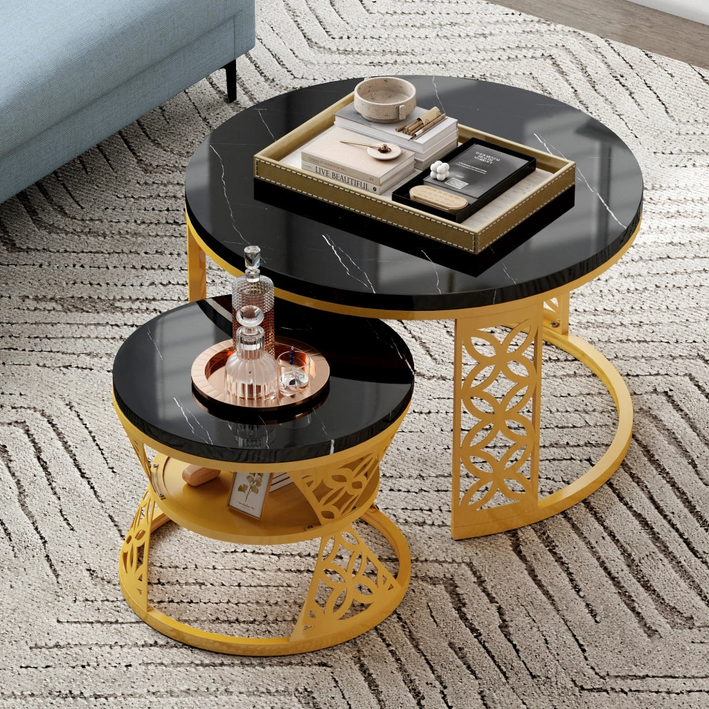 Set di 2 tavolini da salotto nero e oro con piano effetto marmo e struttura in metallo
