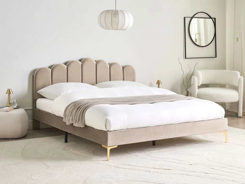 Letto matrimoniale 160 x 200 cm velluto Gambe in metallo tortora con testiera e base a doghe