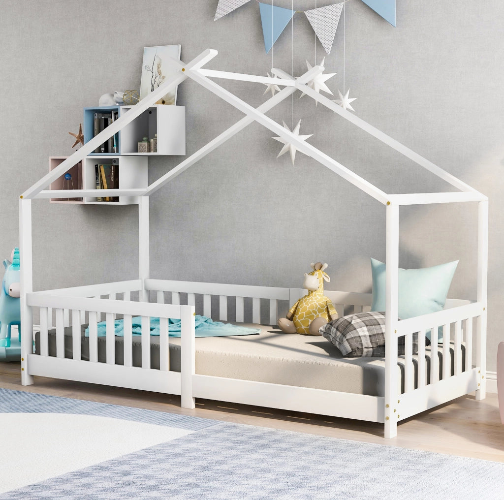 Letto a casetta per bambini 90x200 cm con sponde di sicurezza in legno massello bianco