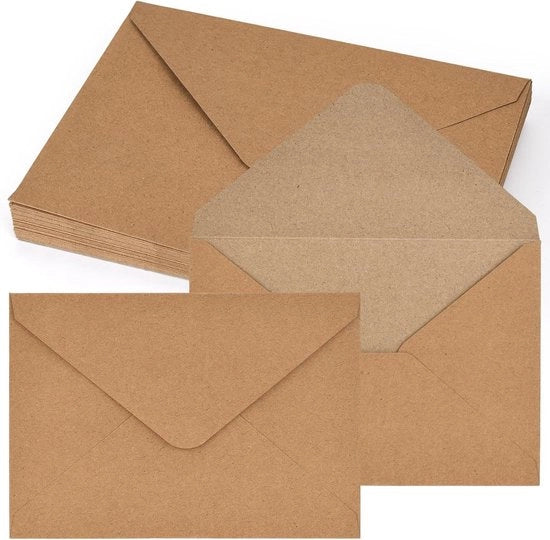 Pacco di 50 fogli di carta kraft B6 per biglietti di auguri di Natale e San Valentino con carte da regalo.