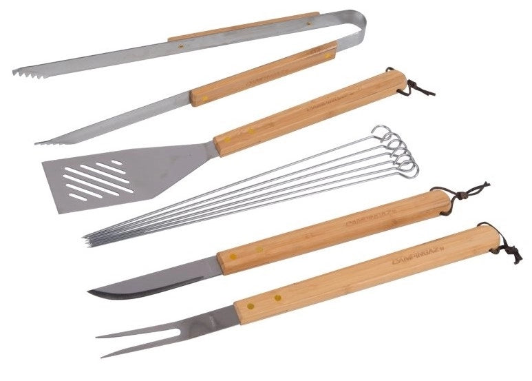 Campingaz borsa utensili in tessuto set composto da 1 coltello in acciaio inox, forchettone, pinza, 6 spiedini, 1 spatola manici in legno