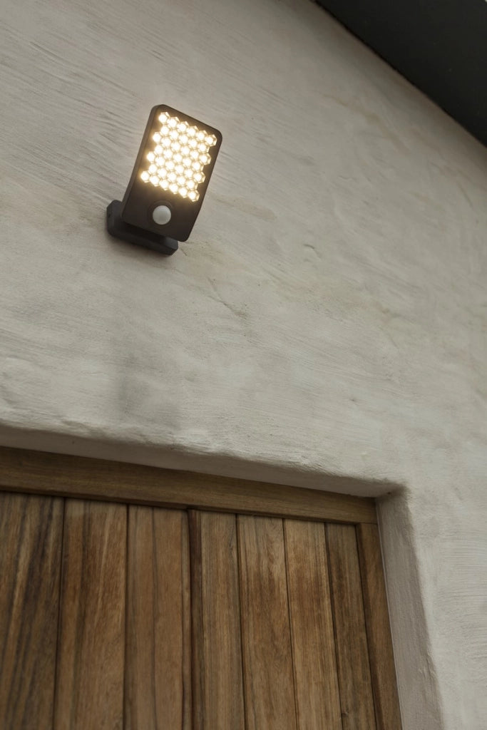 Applique da esterno LED 14W 3000K IP54 sensore ATLANTIS