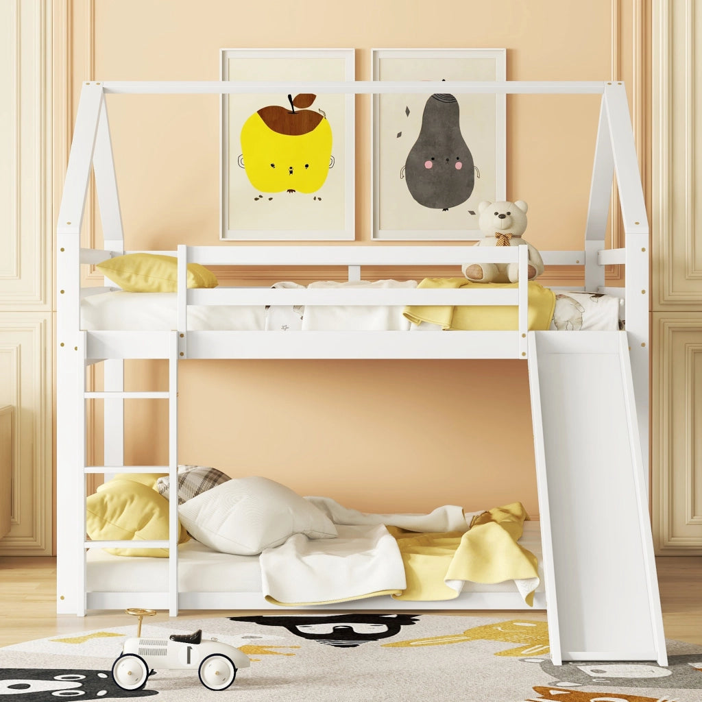 Letto a castello con scivolo e scala in pino bianco 140x200 cm