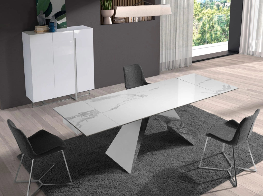 Sedia in tessuto grigio scuro