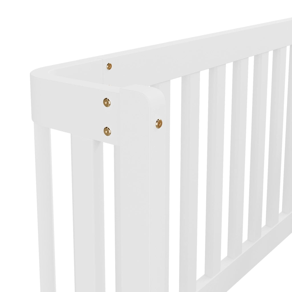 Letto per bambini 90x200 cm con recinto semichiuso in legno di pino bianco
