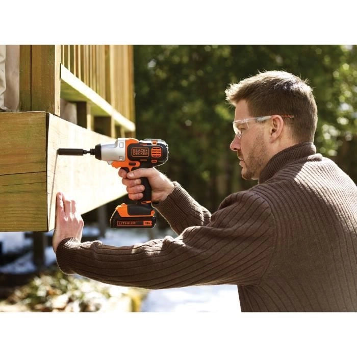 BLACK + DECKER - Trapano avvitatore a batteria MultiEvo 18V 1,5Ah + Caricabatterie - MT218K-QW - Attrezzo con testina intercambiabile