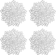 Piatti di protezione antiscivolo a quattro pezzi con superficie ruvida in metallizzato argento, base in plastica, codice prodotto 12345, modello 67890, dimensioni 30x30 cm, peso 0,5 kg.