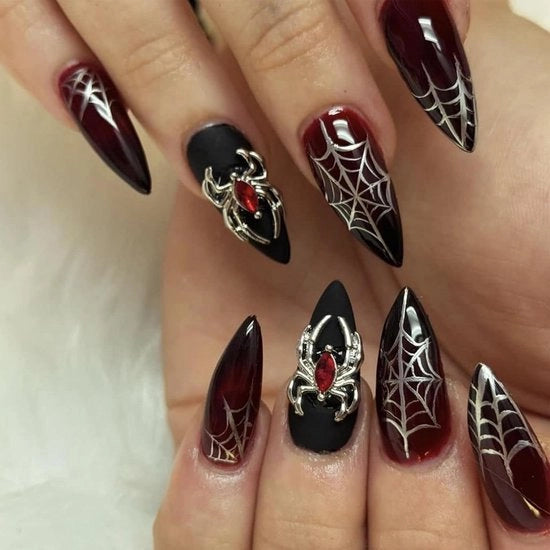 24 Stuks Press-On Nagels a Spighe con Disegno di Ragni - Kunstnagels Neri - Forma Stiletto - Per Donne