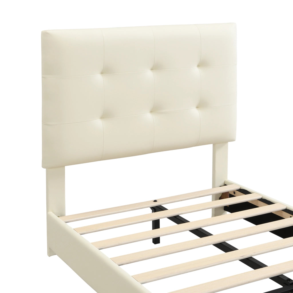 Letto imbottito 90x200 cm con testiera a biscotto; schienale morbido e bordi antiurto in PU beige