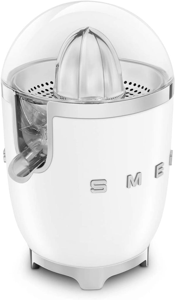 Smeg, spremiagrumi elettrico cjf11whmeu, spremitura a pressione manuale, beccuccio antigoccia e cono universale, base antiscivolo, avvolgicavo integrato, 70w, bianco