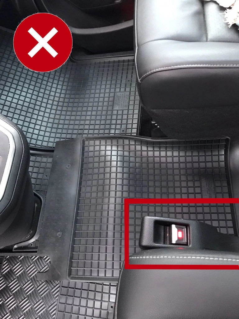 RIGUM-904413-904185, Tappetini in Gomma per Opel Vivaro 5 posti dal 2020 - (2 anteriori + 3 posteriori)