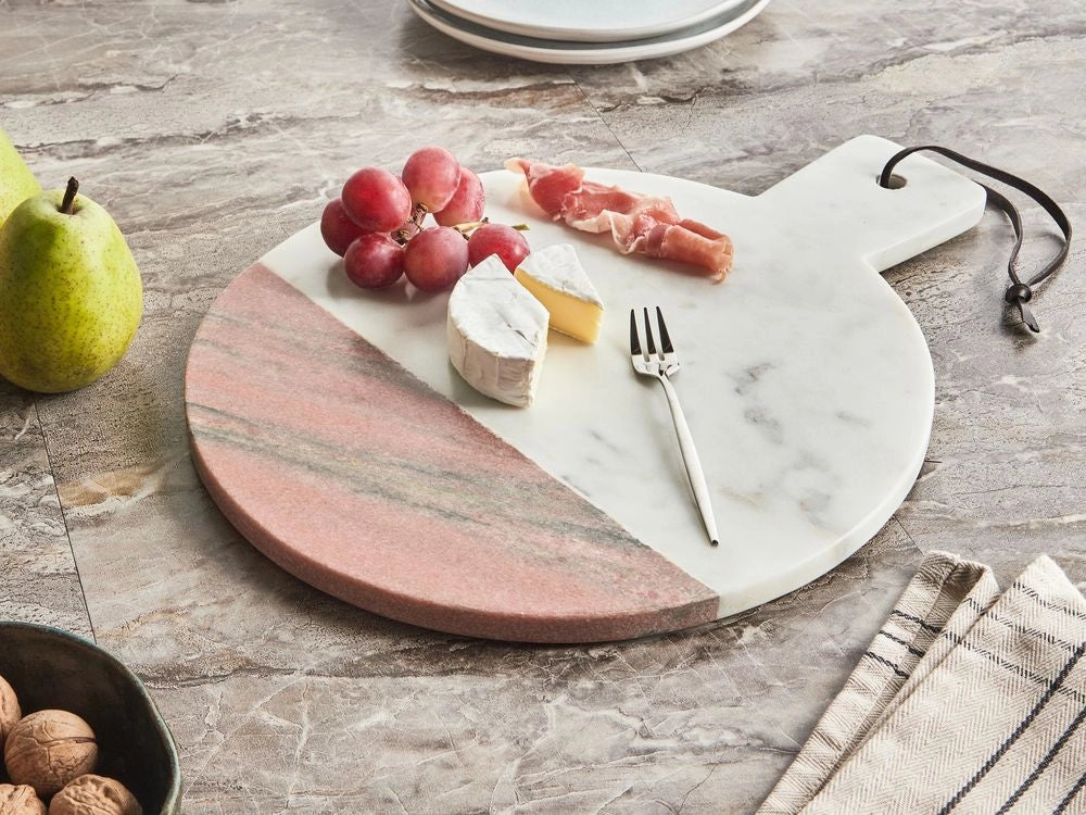 Vassoio di servizio in marmo bianco, corda in ecopelle, rotondo, fatto a mano Sala da pranzo moderna
