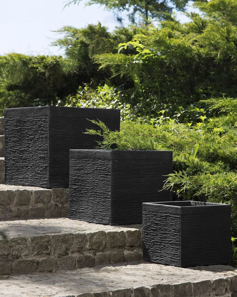 Vaso per piante fioriera in fibra nera solida quadrata 30 x 28 cm resistente ai raggi UV