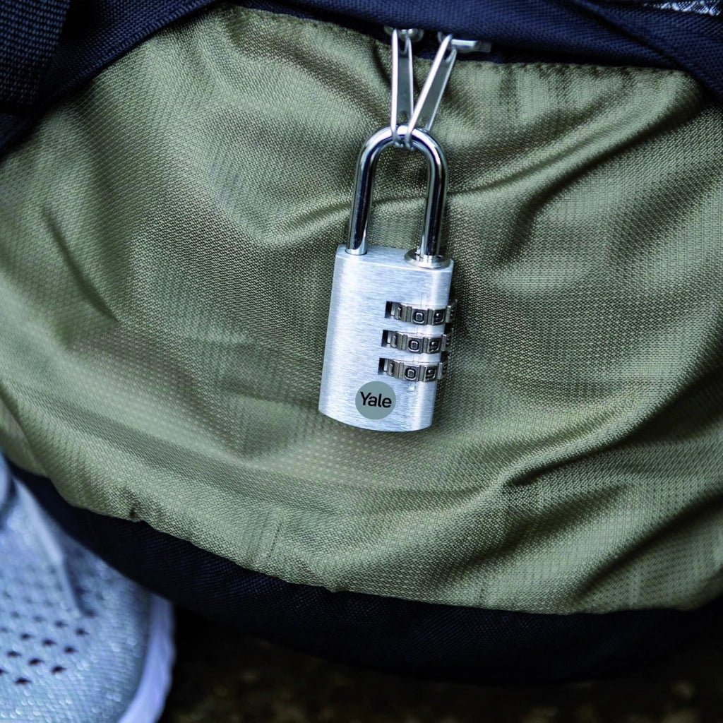 Yale LUCCHETTO DI SICUREZZA CON COMBINAZIONE mm. 20  Corpo alluminio - Arco acciaio  Col. Argento