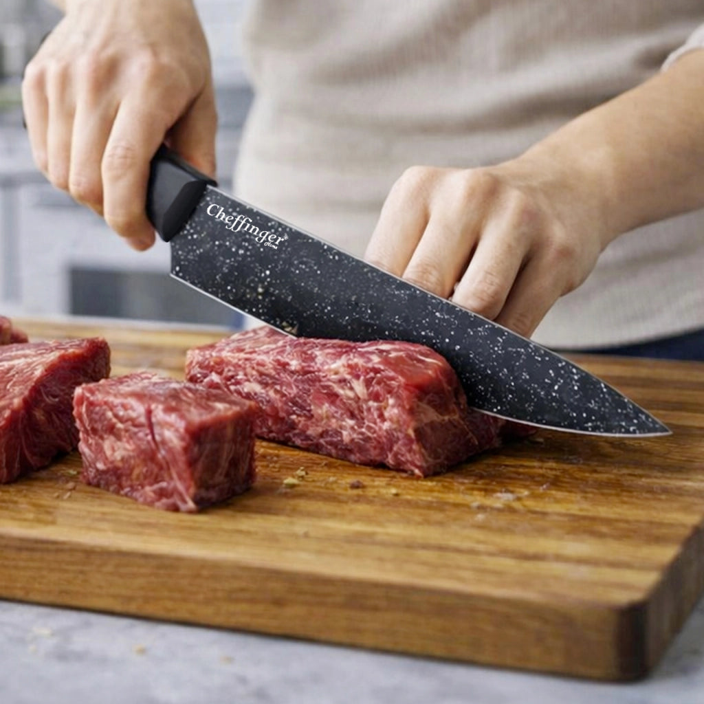 Set di 6 Coltelli con Pelapatate e Coltello per Pizza Antiaderente Nero Cheffinger