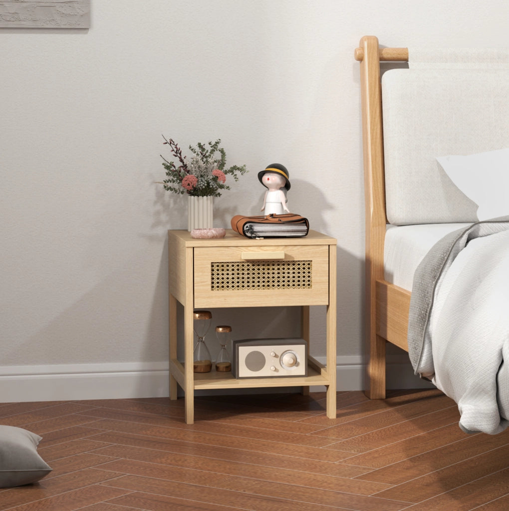 Comodino 40x40x48.4 cm con cassetto; ripiano e design in rattan in legno naturale