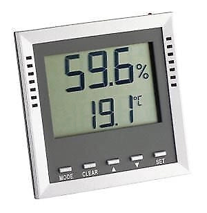 TFA DOSTMANN 30.5010 Klima Guard Termoigrometro Digitale con Sensore di Precisione Svizzero Allarme Acustico e Ottico Valori Massimi e Minimi Punto di Ruggiada Temperatura Bulbo Umido colore Argento