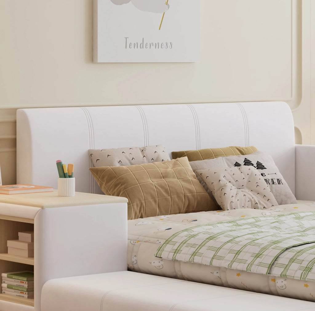 Letto imbottito per bambini con scrivania, sgabello e ripiano 140x200 cm bianco