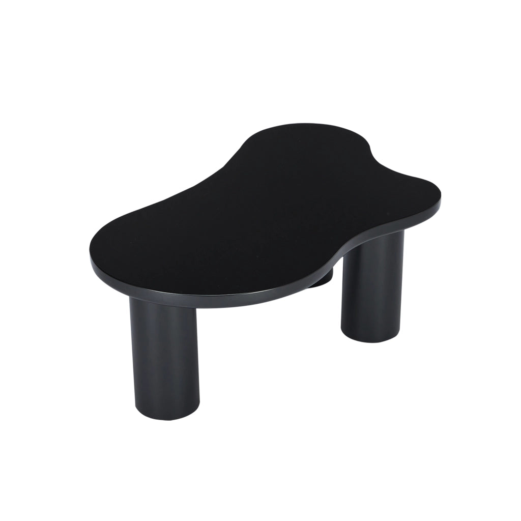 Tavolino da salotto irregolare a forma di nuvola - Zephmum- 107x66x40.5 cm, piano in MDF, gambe in PVC, con sottopiatto in feltro