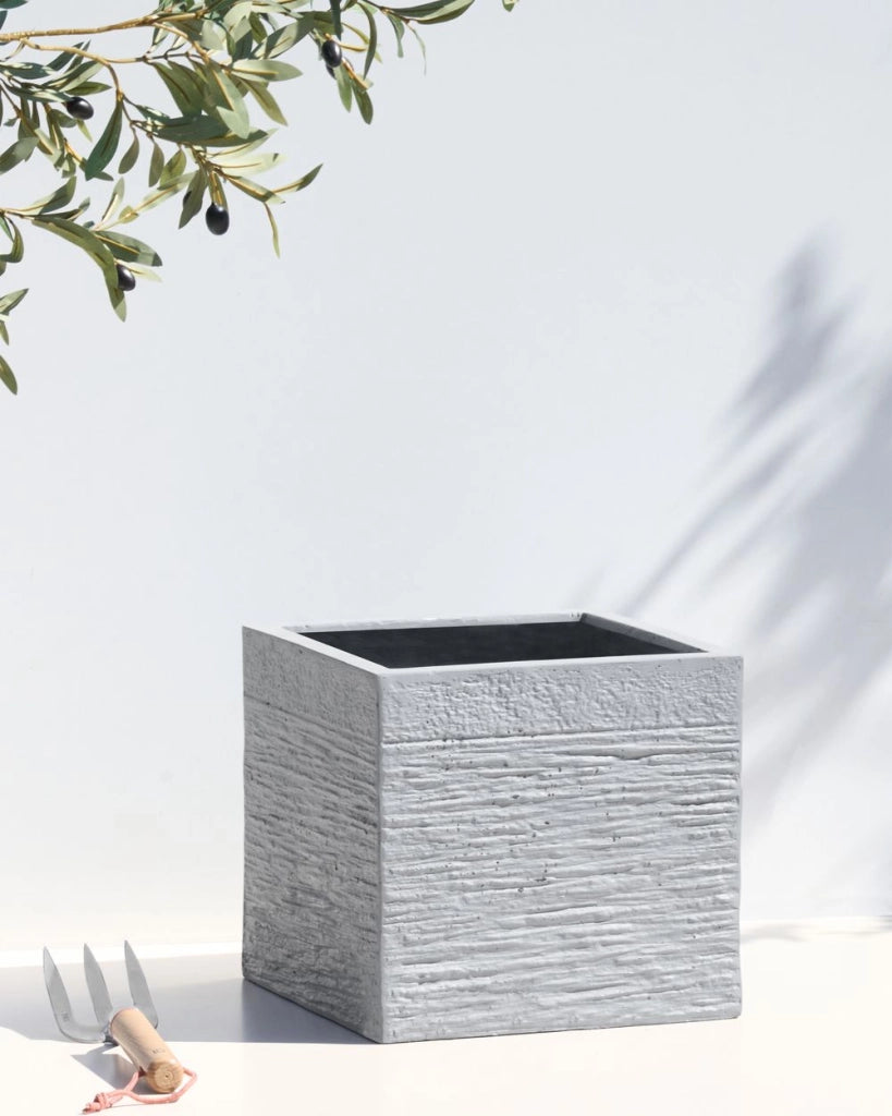 Vaso per piante fioriera in fibra bianca solida quadrata 30 x 28 cm resistente ai raggi UV