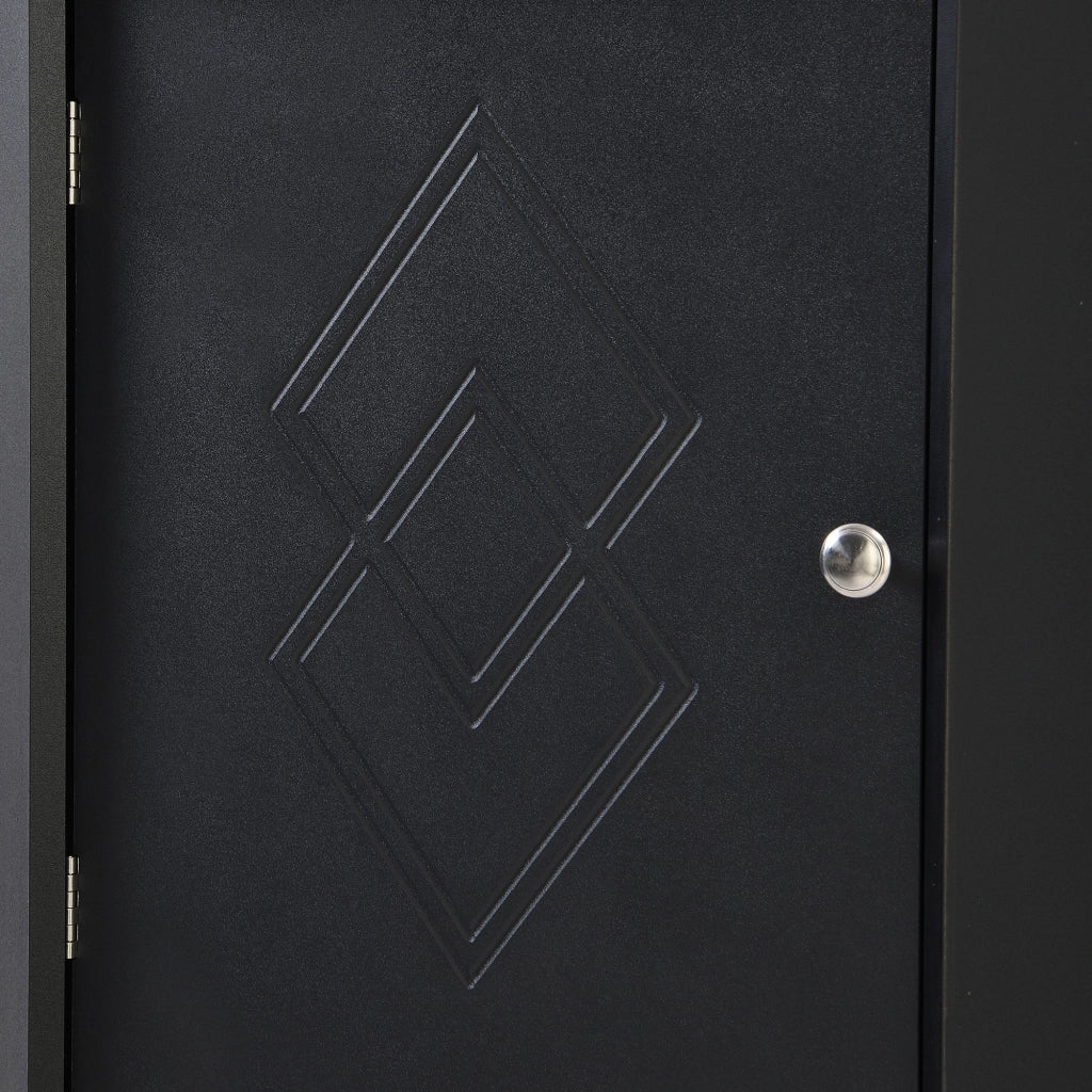 Armadietto da bagno angolare con ripiano regolabile e vani aperti in truciolare nero 36.5 × 36.5 × 155 cm