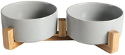 Ciotola per Cani e Gatti in Ceramica - Dotata di un supporto in legno - Ciotola da Bere e Ciotola da Mangiare - 2 x 395 mL - Grigio