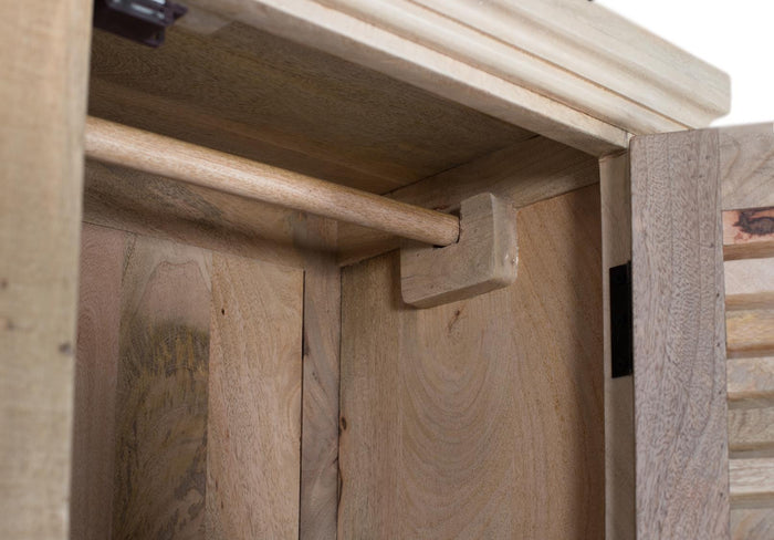Armadio in legno massello di mango alto 180 cm