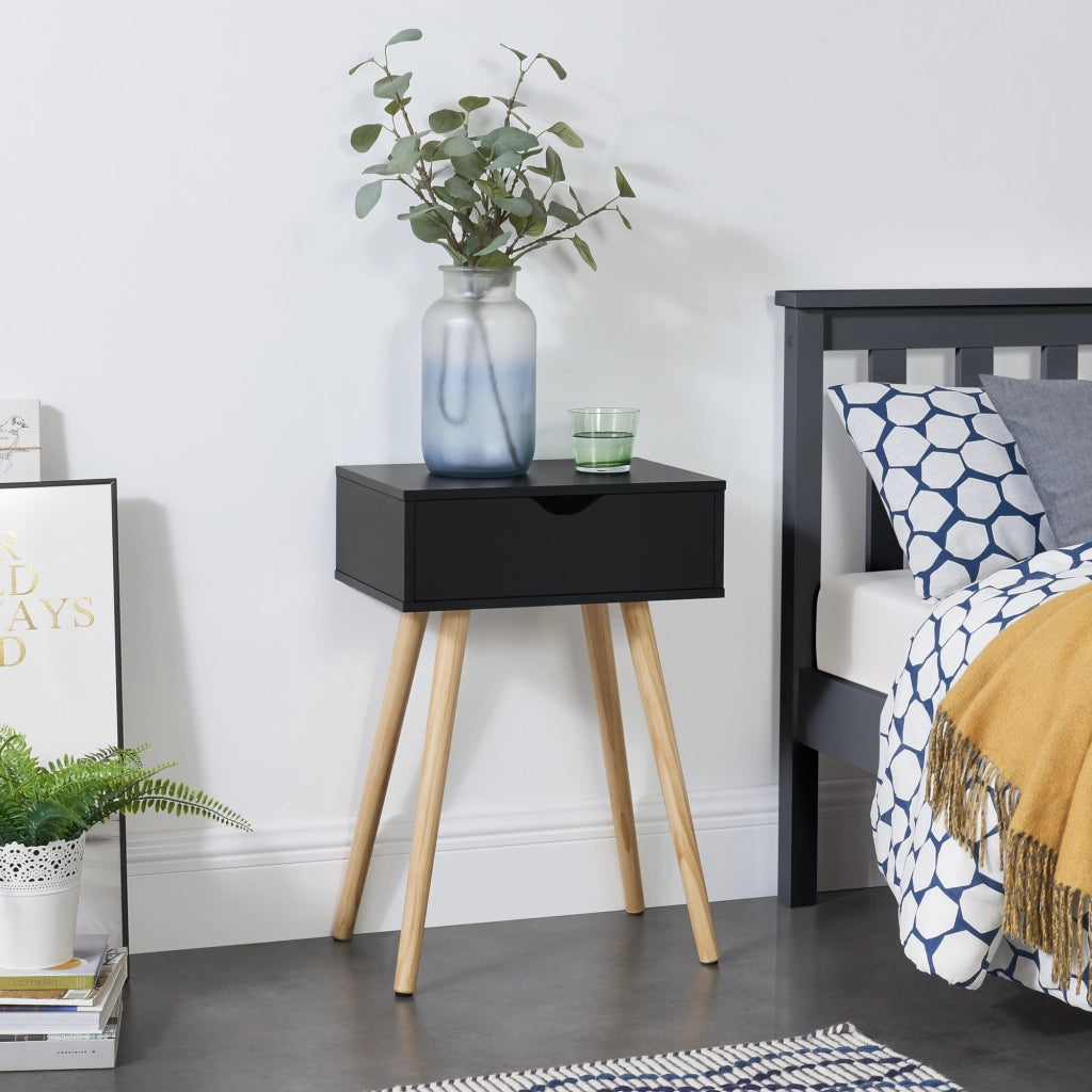 Comodino Tavolino Laterale Sörby con Cassetto - Nero [en.casa]