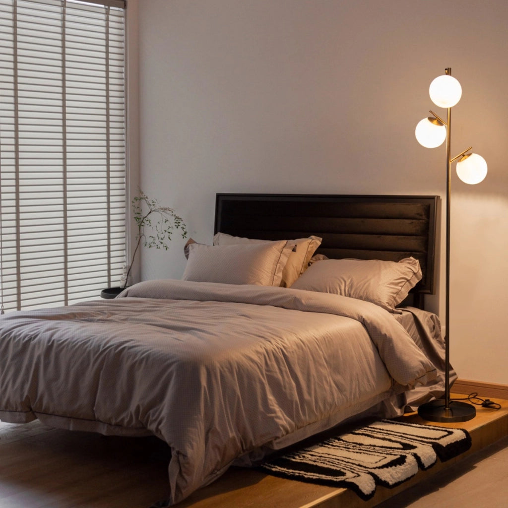 Lampada da terra a 3 globi con interruttore a pedale 3 basi per lampadine E27, Lampada moderna a stelo Oro-Lampade