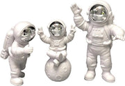 Statua di astronauta da tavola da dolce, set a tre pezzi, figura di astronauta in azione, statua di astronauta, modello decorativo, display di festa, astronauta in miniatura