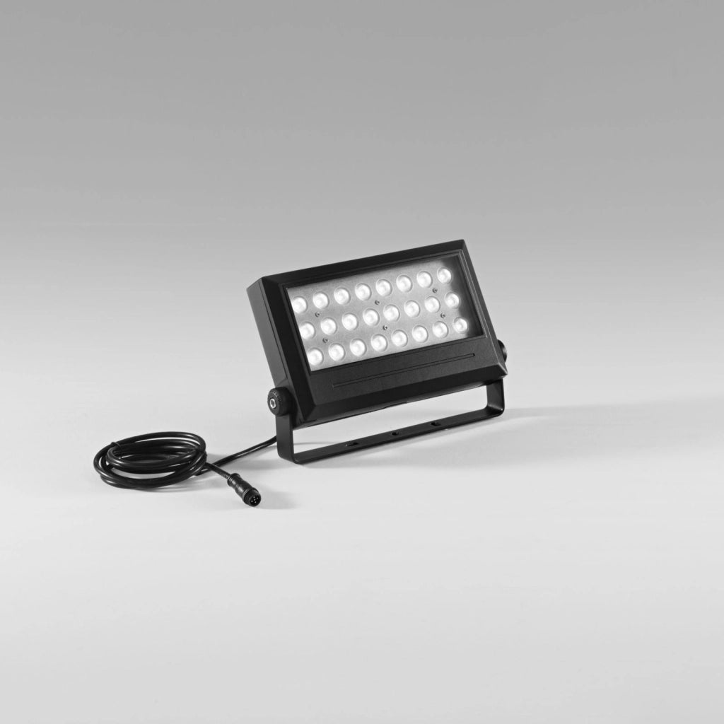 PROIETTORE LED AGILITY DC24V NERO 36W 735LM RGB + 4000K 26 5X5X15 9CM