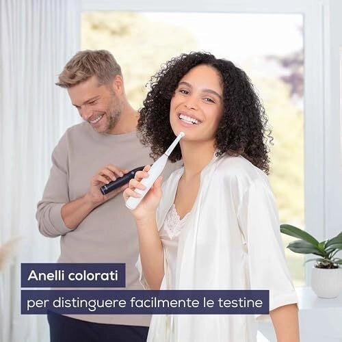 Beurer 10158 Clean - KIT_ 4 testine di ricambio Sensitive per spazzolini oscillanti-rotanti, compatibili con TB 30-TB 50, setole morbide per gengive sensibili, cappucci protettivi, anelli colorati, Bianco
