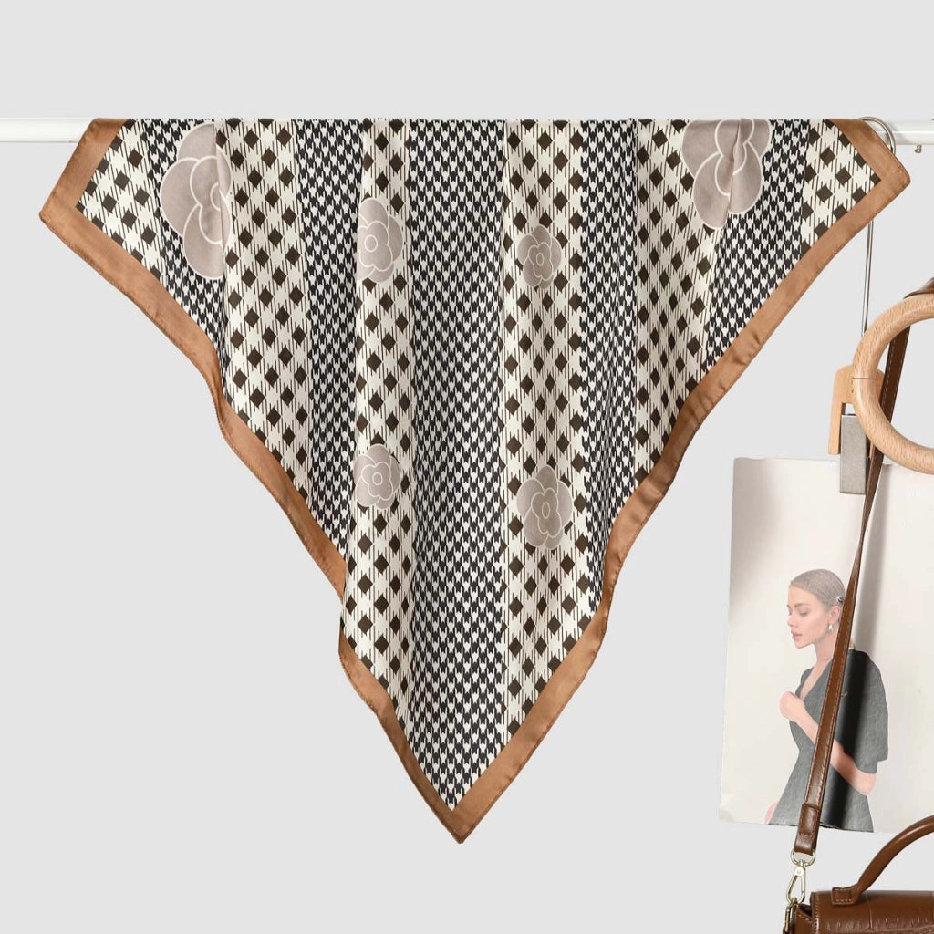 Nuova sciarpa da donna in seta stampata, stile coreano, sciarpa decorativa alla moda e versatile.