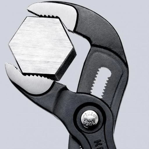 PINZA REGOLABILE DI NUOVA GENERAZIONE PER TUBI E DADI 180 mm - KNIPEX COBRA 