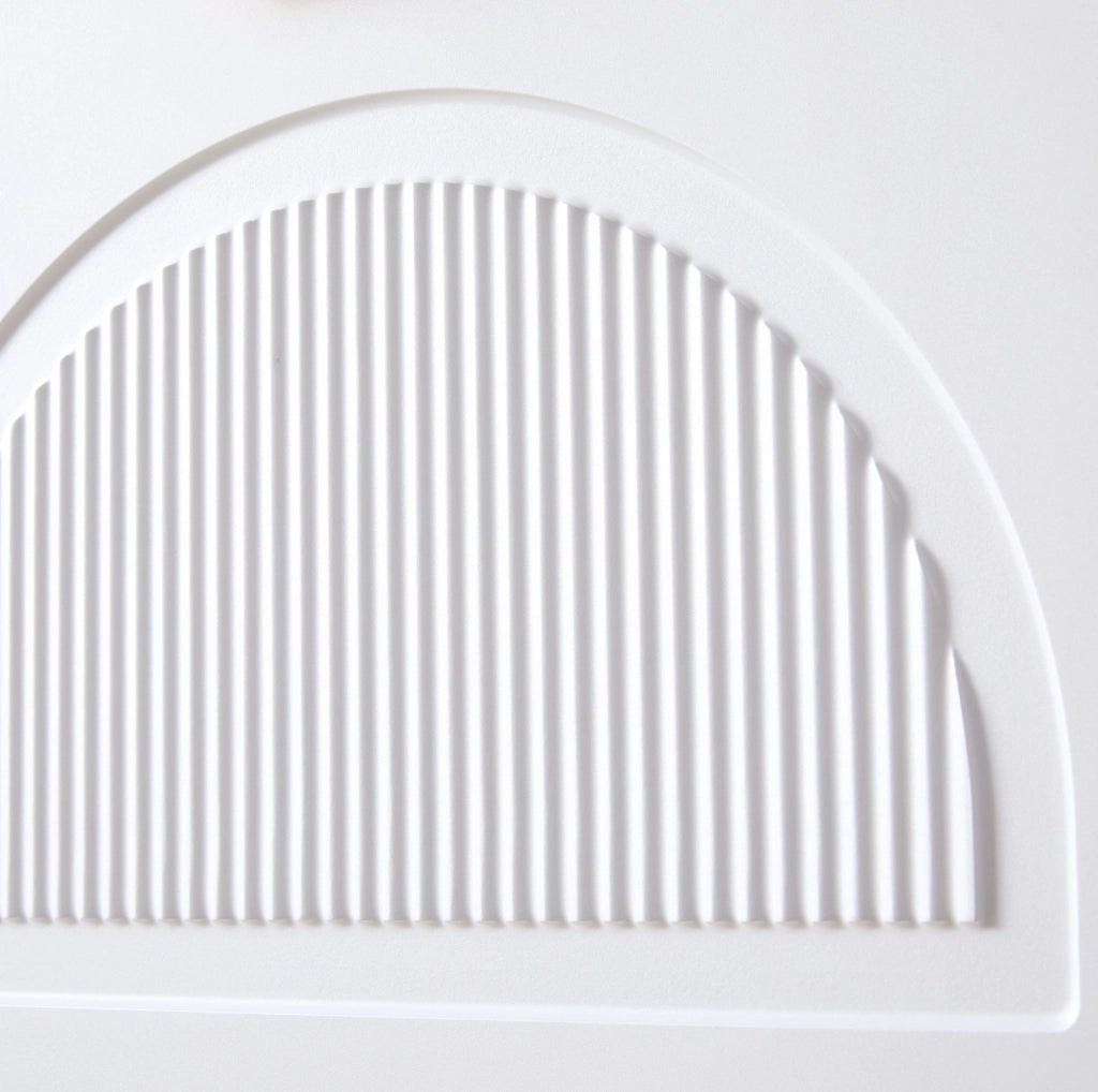 Mobile portascarpe bianco con 6 ribalte; struttura sottile 118x25x115 cm in MDF e truciolare
