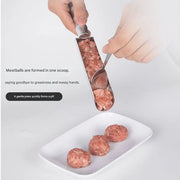 Fabbricatore di palle di carne di 304 acciaio inossidabile per la preparazione di palline di pesce, pasta di gamberi e palline di carne fritte in cucina.