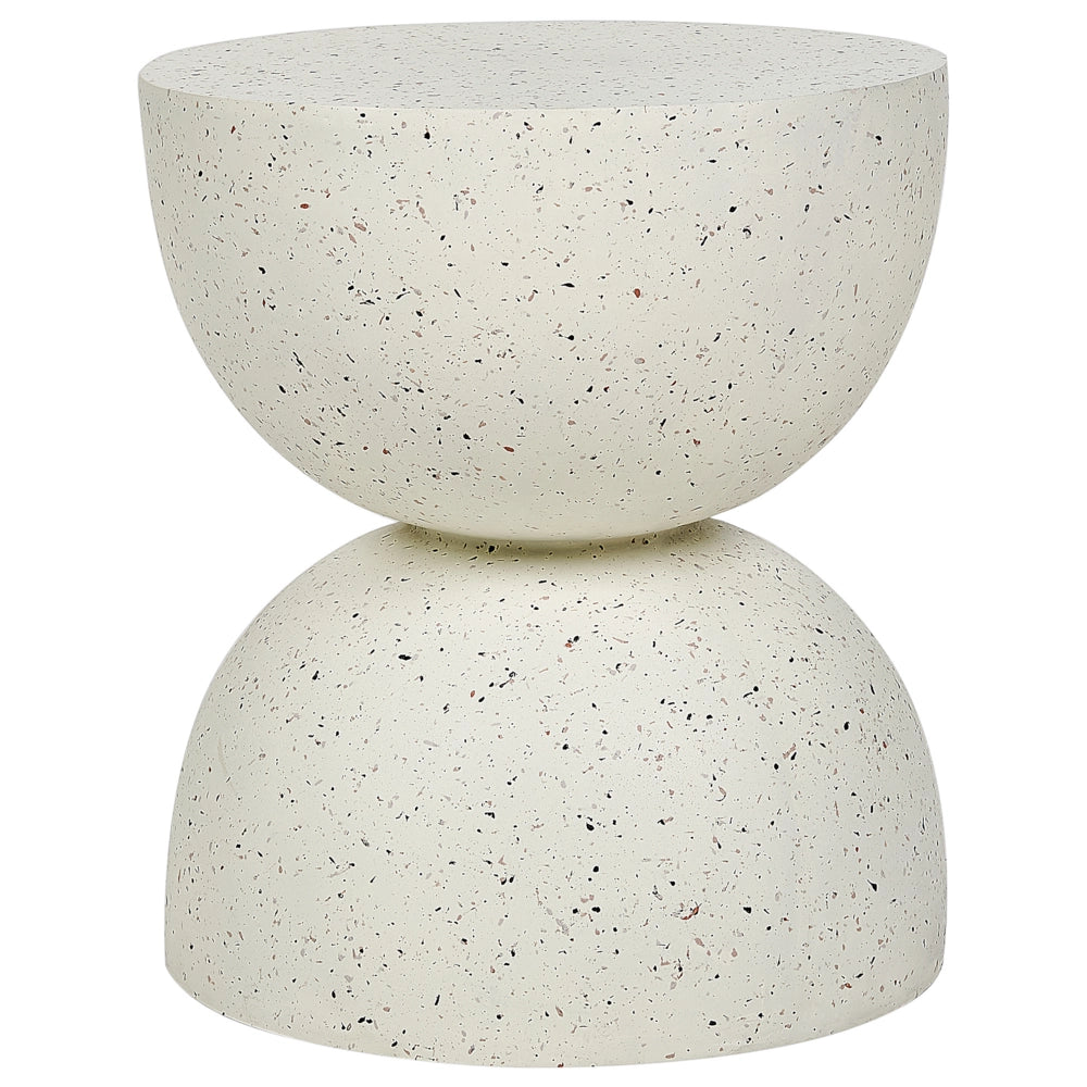Tavolino d'accento bianco sporco con effetto terrazzo in fibra di vetro MgO con piano rotondo a forma di clessidra resistente alle macchie UV