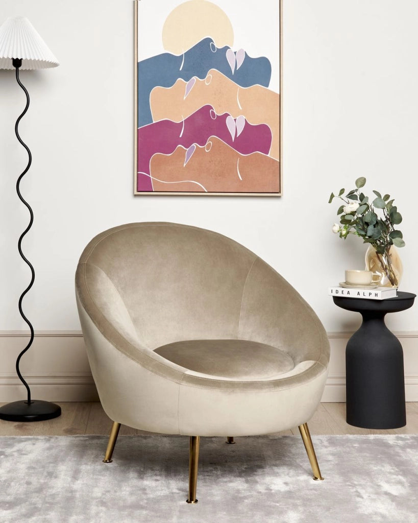 Sedia Poltrona in velluto grigio 76L x 80L x 81H cm con gambe dorate Glam Retro