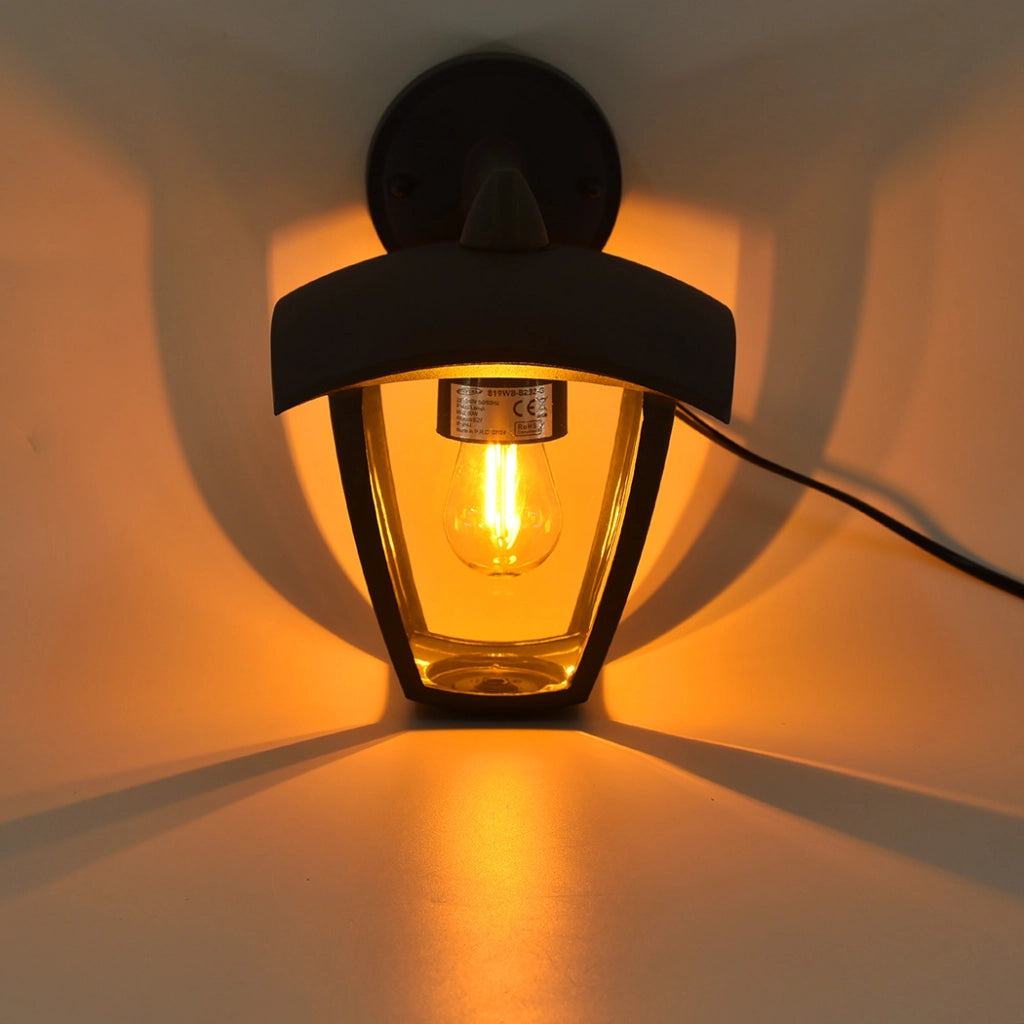 LAMPADA DA PARETE PER ESTERNO IP44 CON ATTACCO E27 - DESIGN TRAPEZOIDALE IN ALLUMINIO E PVC IDEALE PER GIARDINI TERRAZZE E FACCIATE
