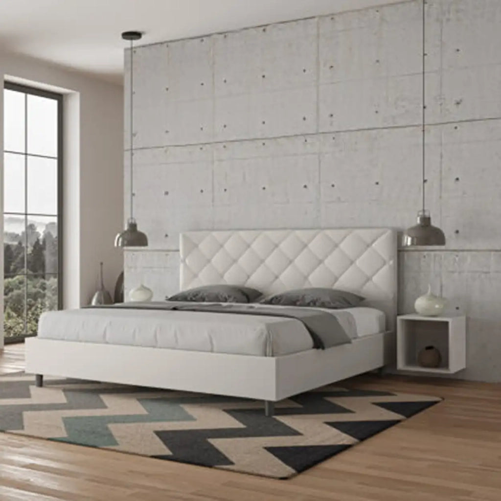 Letto matrimoniale king size con rete imbottito 200x200 similpelle bianco Priya