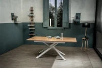 E-STYLO Tavolo allungabile con top rovere in melaminico e base in metallo bianco, 90cm X 140/ 190cm H. 76cm.