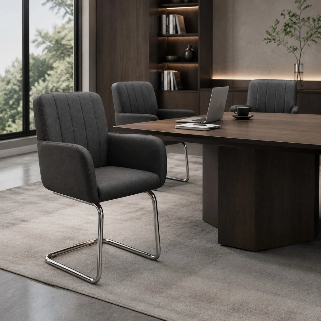 Set di 4 sedie da pranzo Z con schienale ergonomico in pelle PU e metallo nero